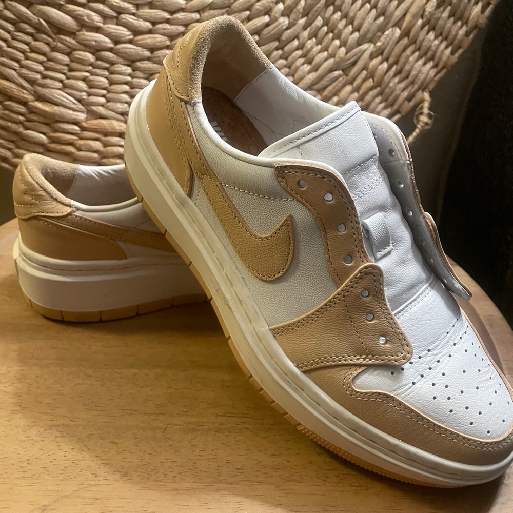 Nike women’s size 7.5